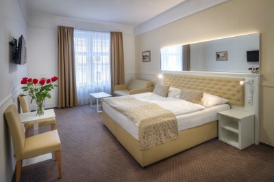 Hotel Taurus  Prag - Dreibettzimmer Standard